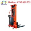xe nâng điện bán tự động